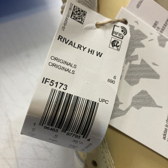 Adidas Rivalry Hi W 2023 Yellow Hi top Sneakers Women's 7.5‎ APH 281001 - Picture 9 of 11